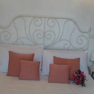 bianco-ibleo.sicilyhotelsitaly.net/